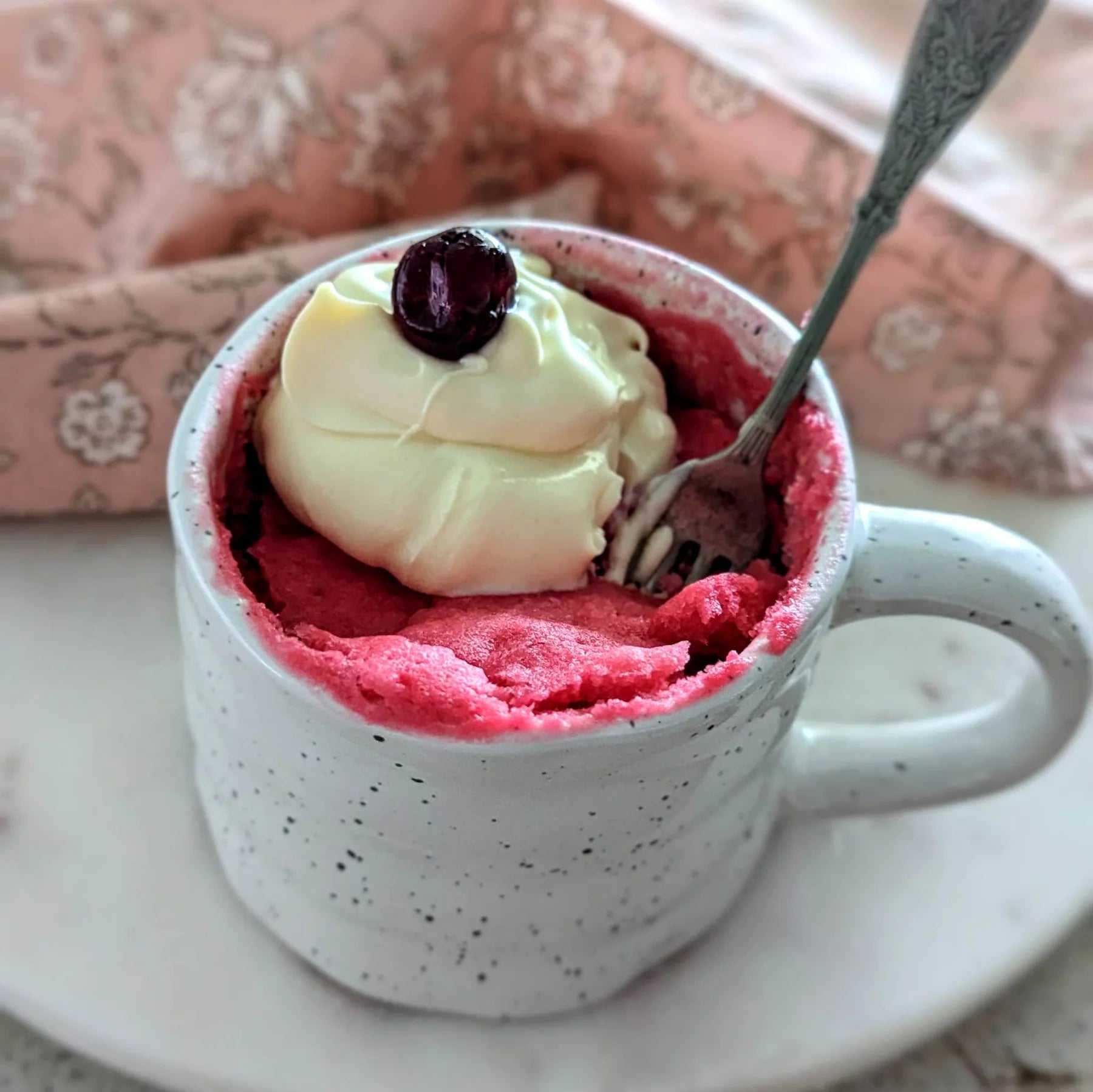 Story Book Cakes - Vegan Raspberry Cake in a Cup 75g