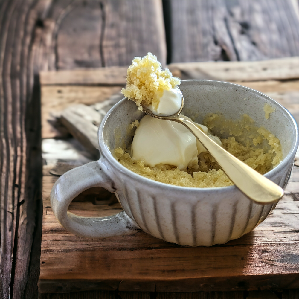 Story Book Cakes -White Chocolate Mud Cake in a Mug 80g