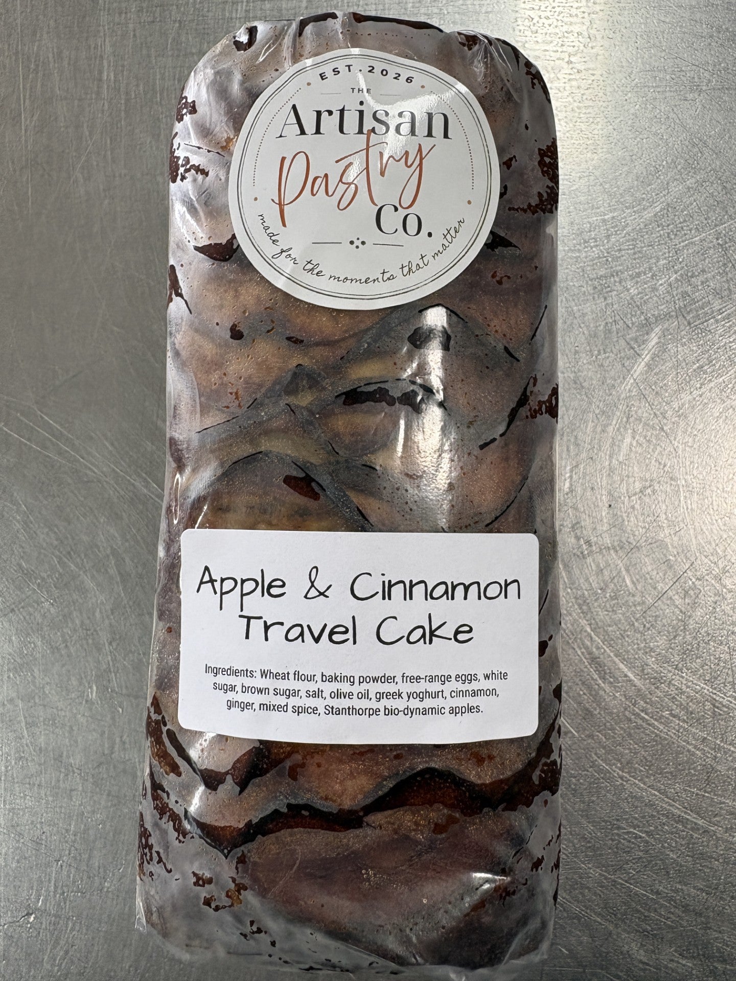 Artisan Pantry Co - Apple & Cinnamon Cake